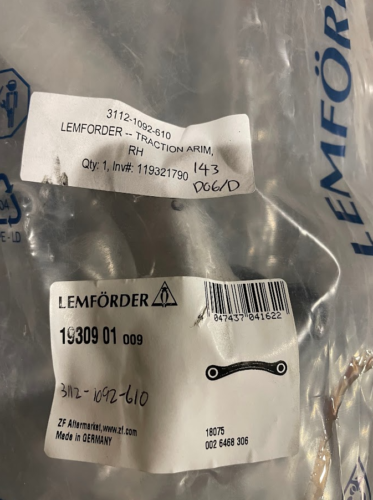 Lemforder Suspension Control Arm - 1930901 / 31-12-1-092-610 - For BMW 540i & M5