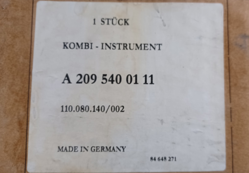 VDO/MBZ Instrument Cluster - 110.080.140/002 / A 209 540 01 11 - Fits CLK 200