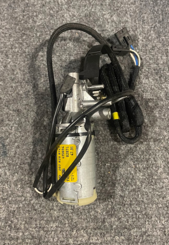 Mercedes-Benz Front Left Seat Motor - 202-820-87-42 - For MBZ C230, C280 & More