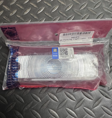 Trim Parts Parking Light Lenses - A4247C -For Chevrolet Chevelle/El Camino 1964