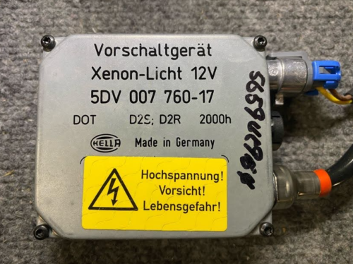 Mercedes-Benz Headlight Control Module - 210-820-63-26 - For MBZ 1998-1999