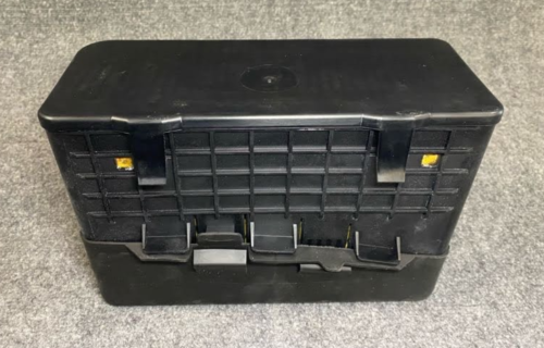 Mercedes-Benz Vacuum Pump Protective Cover - 220-800-06-35 - MBZ S430 & More