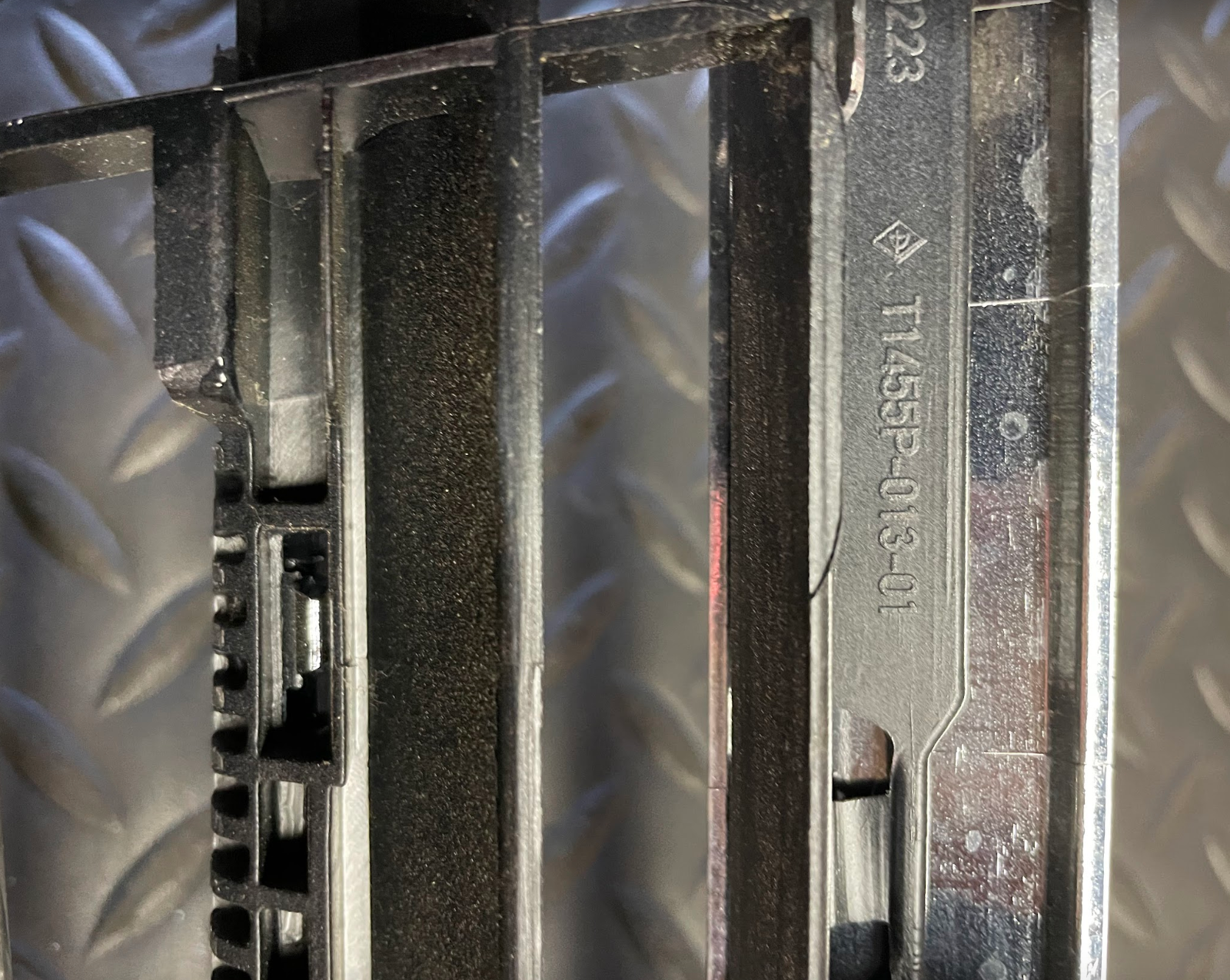 Mercedes-Benz Radiator Grille Shell - 203-880-02-23 - For MBZ C-Class 2001-2007