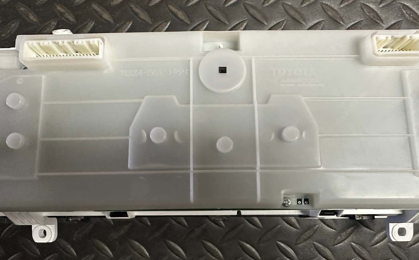 Toyota Instrument Cluster Assy - 83800-0C420-RP - For TY Sequoia 2004-2006