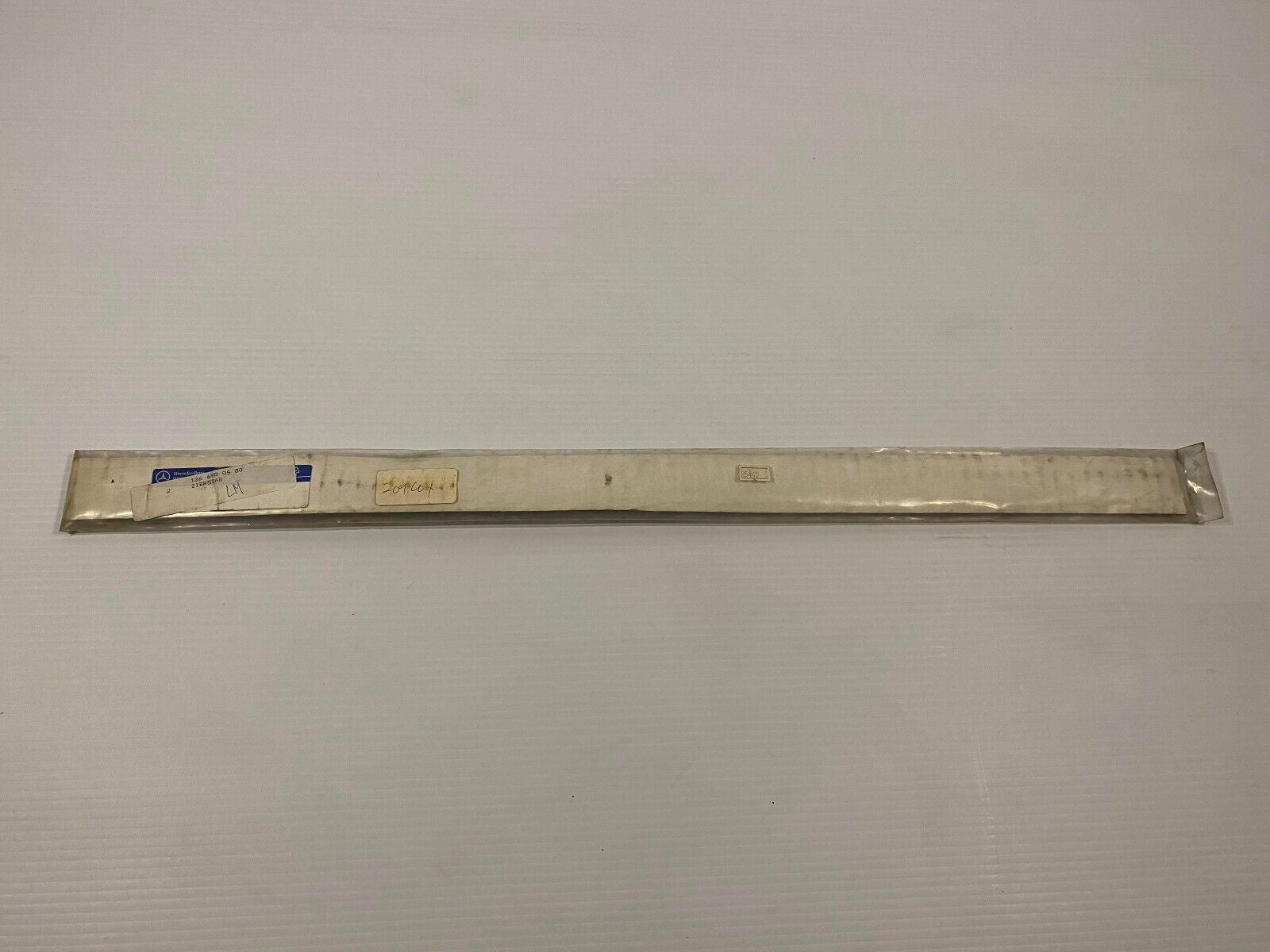 Mercedes-Benz LH Door Side Molding - 1266980580 - For MBZ 300SD / 380SE 1984-85