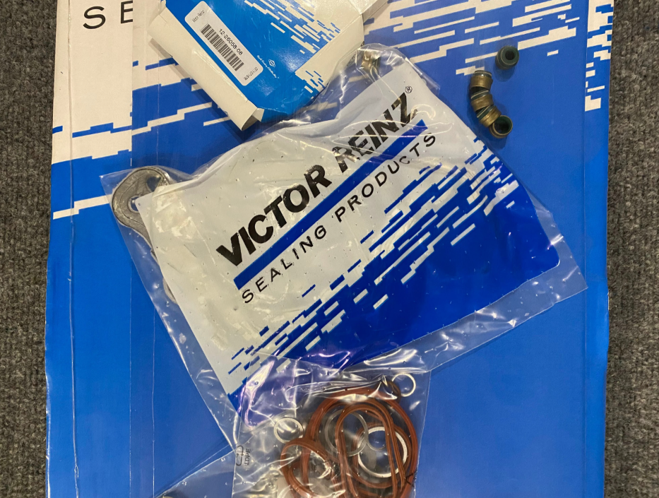 Victor Reinz Incomplete Cylinder Head Gasket Set - 02-27820-01 - Fits BMW