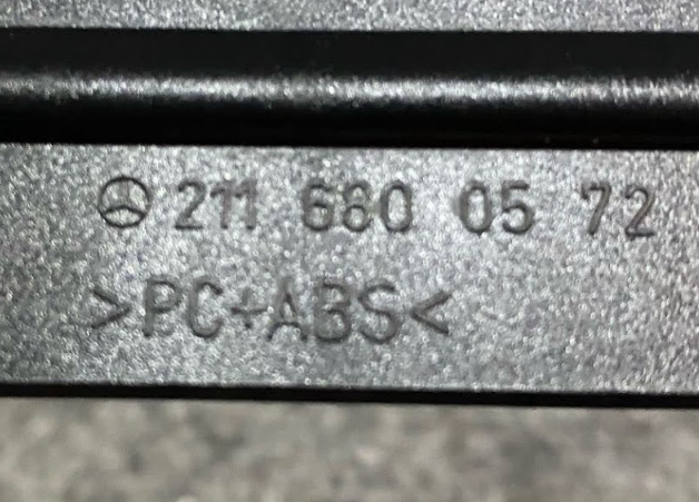 Mercedes-Benz CD Changer Adapter/Bracket - A 211 680 05 72 Fits MBZ E500 & More