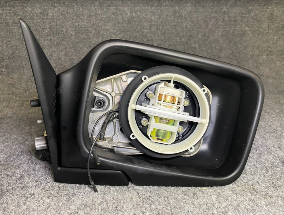 BMW Electronic. Exterior Heatable Mirror - 51 16 8 181 546 - BMW M5 & More