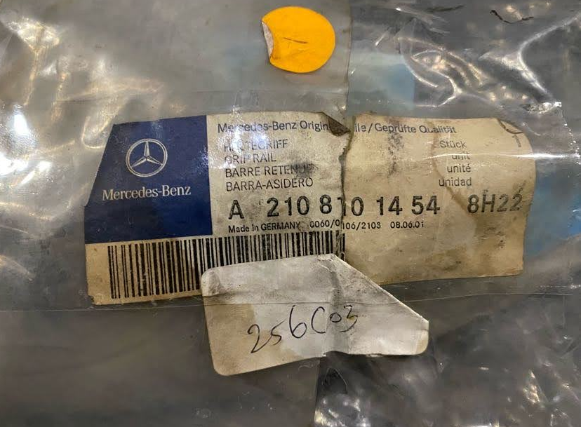 Mercedes-Benz Handle - A 210 810 14 54 8H22 - Fits MBZ E320, E55 AMG & More