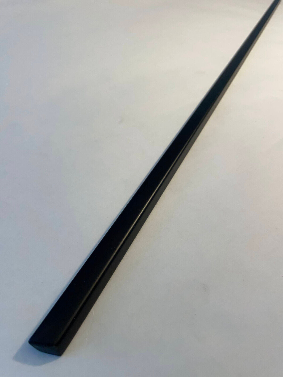 BMW Rear RH Door Belt Molding - 51-22-8-201-472 - For BMW 740i 1997 - 2001