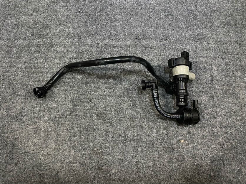 BMW Vapor Canister Purge Solenoid - 13-90-7-636-146 - Fits BMW X1 / X4 & Z4