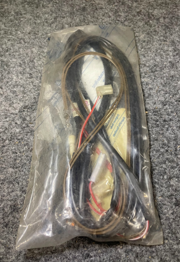 Mercedes-Benz Rear Reading Lamp Cable - A 124 540 00 09 - MBZ E300, E320 & More