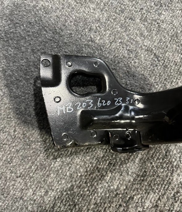 Mercedes-Benz Radiator Mount Bracket - 203 620 23 31 - For MBZ C230, C280 & More