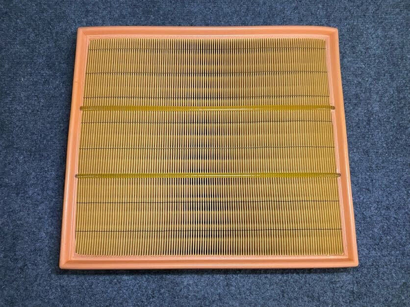 MANN Air Filter - C32338 - For Mercedes-Benz Sprinter & Volkswagen LT