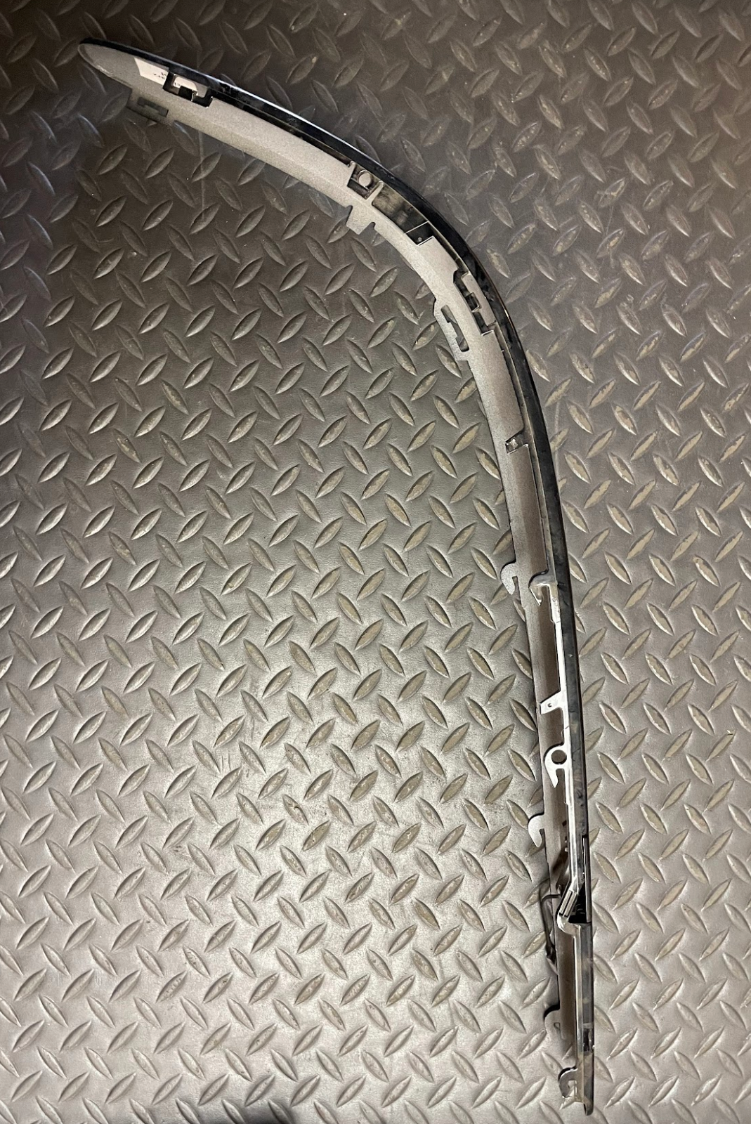 Mercedes-Benz Front RH Side Rail - 2118800212 - For MBZ E320, E350, E500 & More