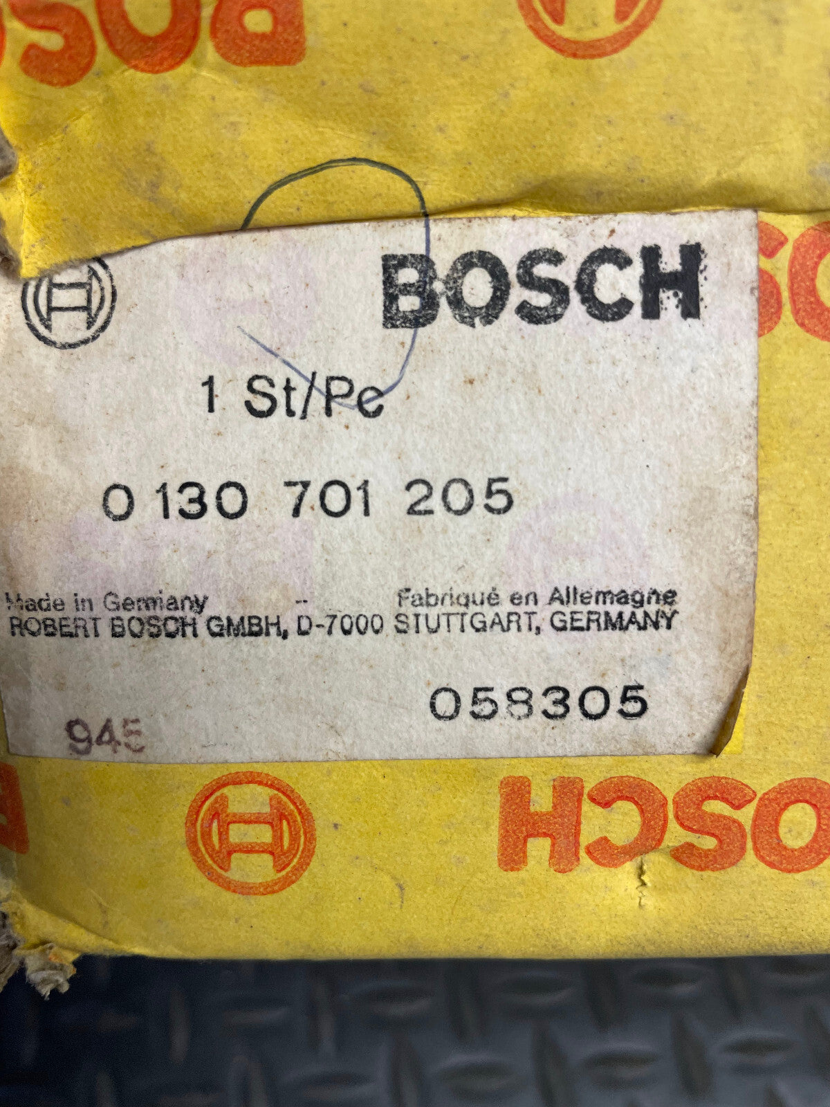 Bosch Eng. Radiator Fan Assy - 0 130 701 205 / 1274040 - For Volvo 240D 2.4L