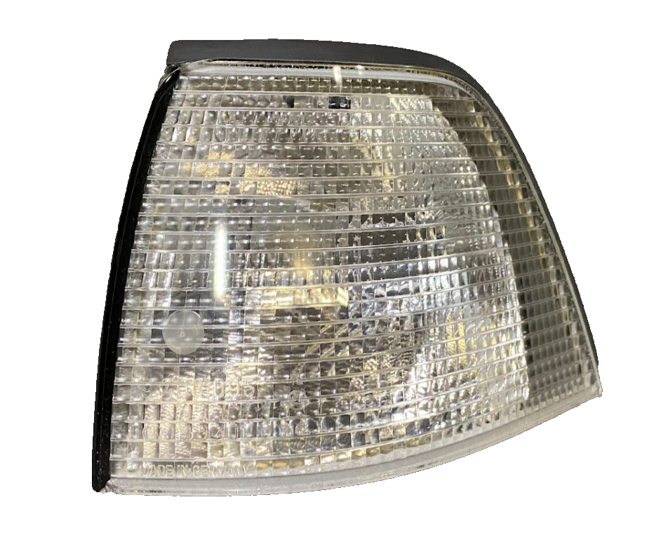 Front LH Turn Signal Light - 82 19 9 403 095 - For BMW 328i, M3, 318i & More
