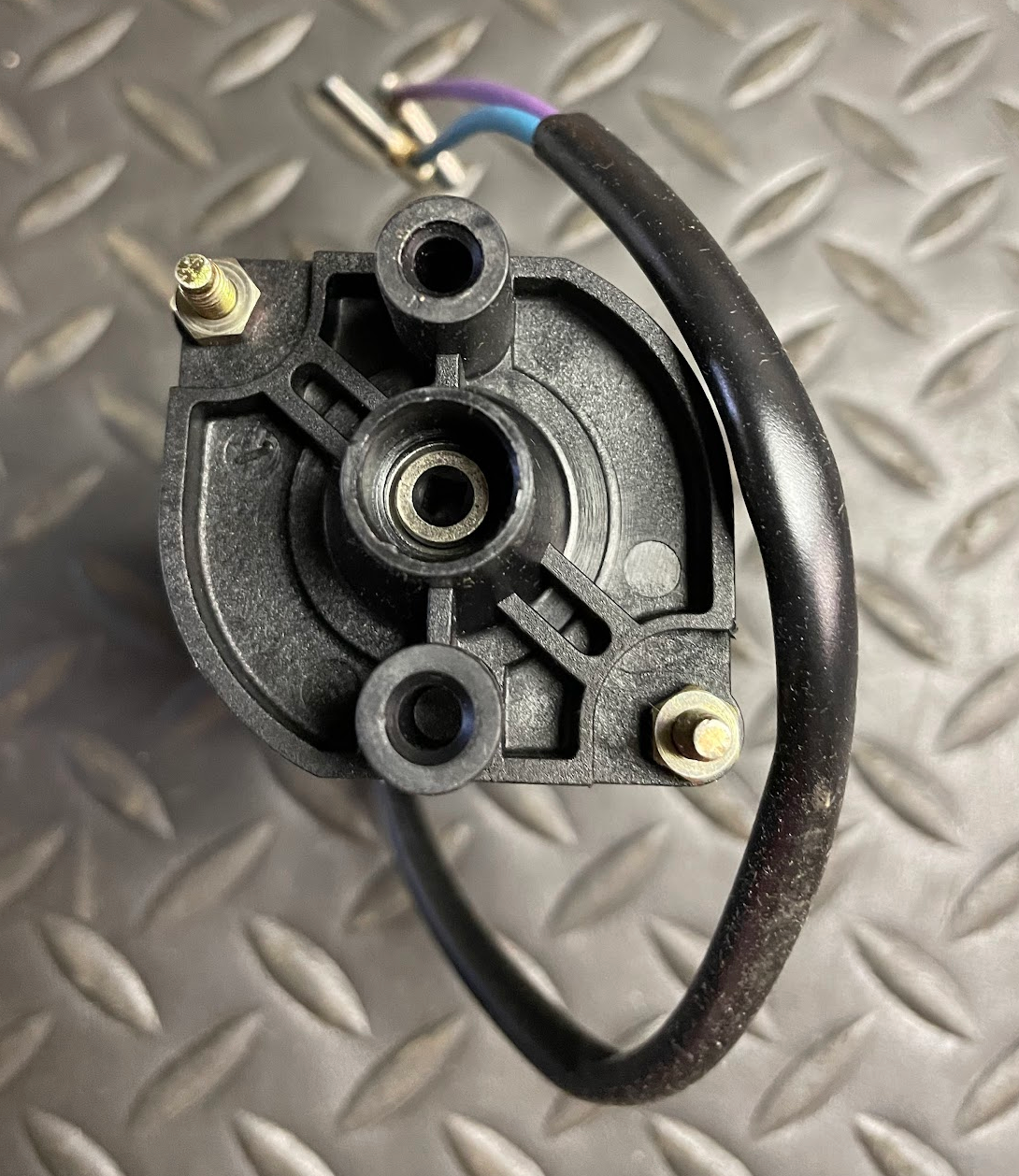 Mercedes-Benz Front Seat Fore-And-Aft Adj. Motor - 0028207742 - For MBZ 1955-93