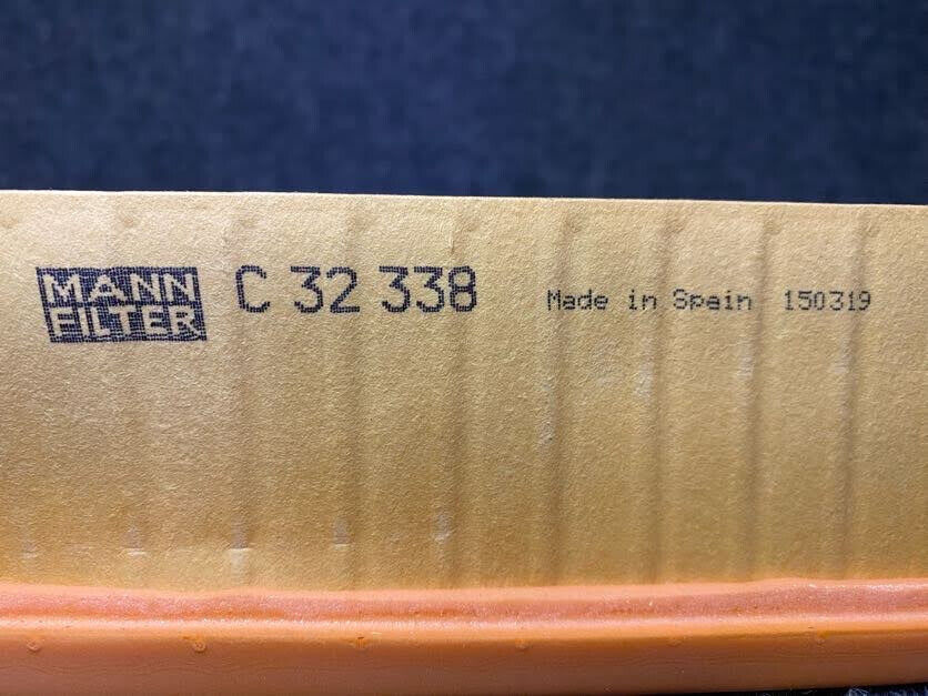 MANN Air Filter - C32338 - For Mercedes-Benz Sprinter & Volkswagen LT