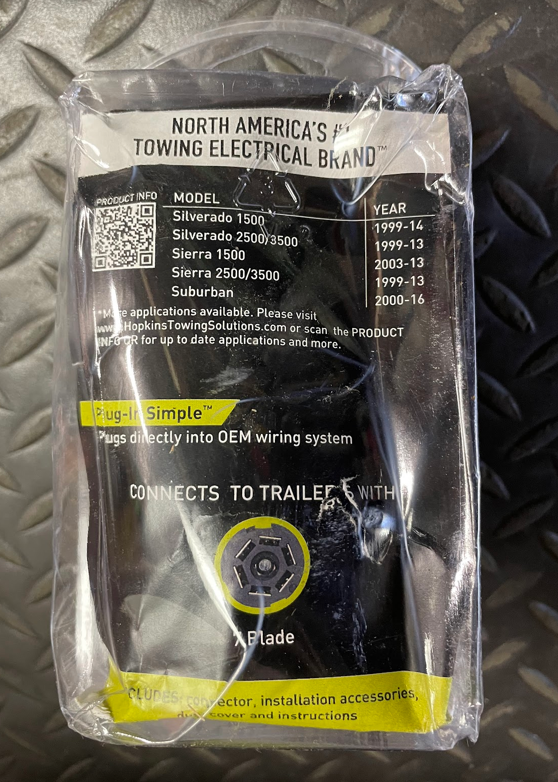 Hopkins Twist Mount 7-Way Blade Connector - 40930 - For Chevy Silverado & More