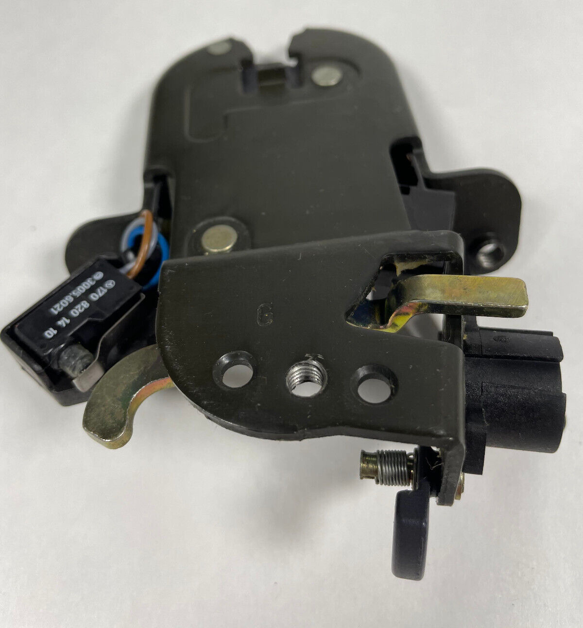 Mercedes-Benz Rear Deck Lid Lock - 170-750-01-84 - For MBZ SLK230 98 - 00