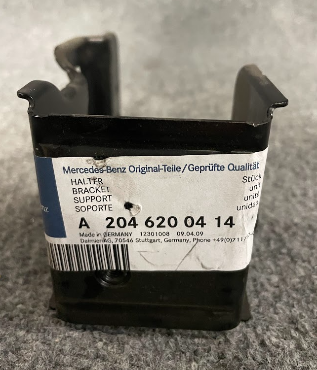 Mercedes-Benz Frame Side Member Bracket - A 204 620 04 14 - For MBZ E350 & More