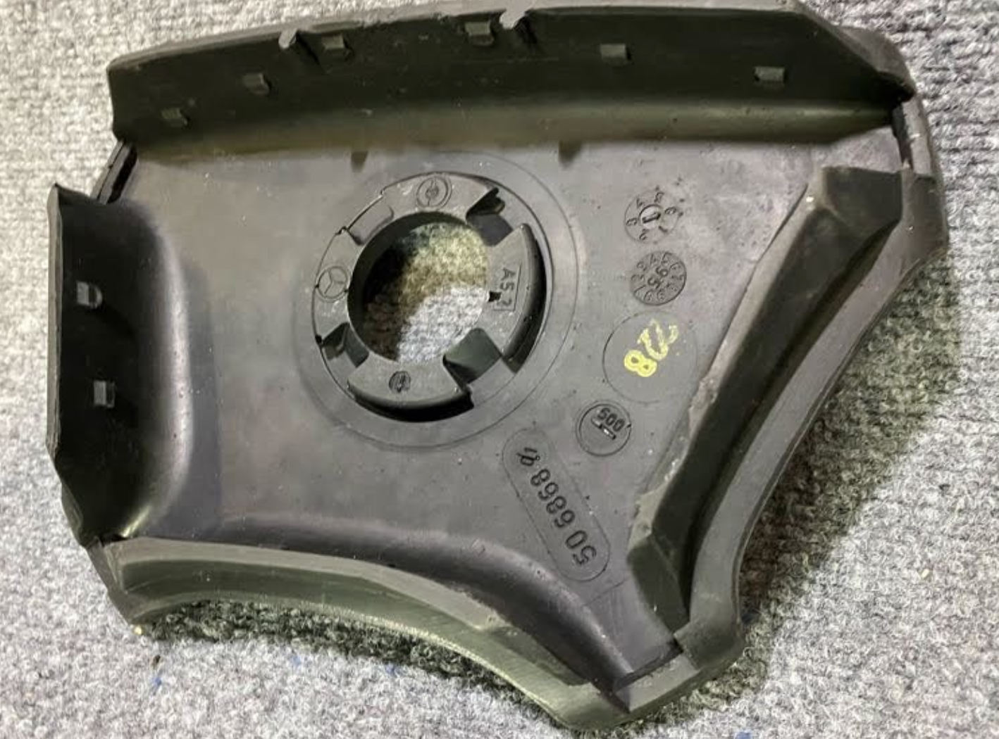 Mercedes-Benz Cover Center Steering Wheel - 140-464-08-87 - Fits MBZ S Class