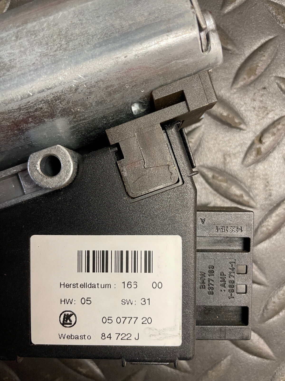 BMW Sliding Roof Drive Unit - 67-61-8-386-193 - Fits BMW 3 Series E46 1999-2006