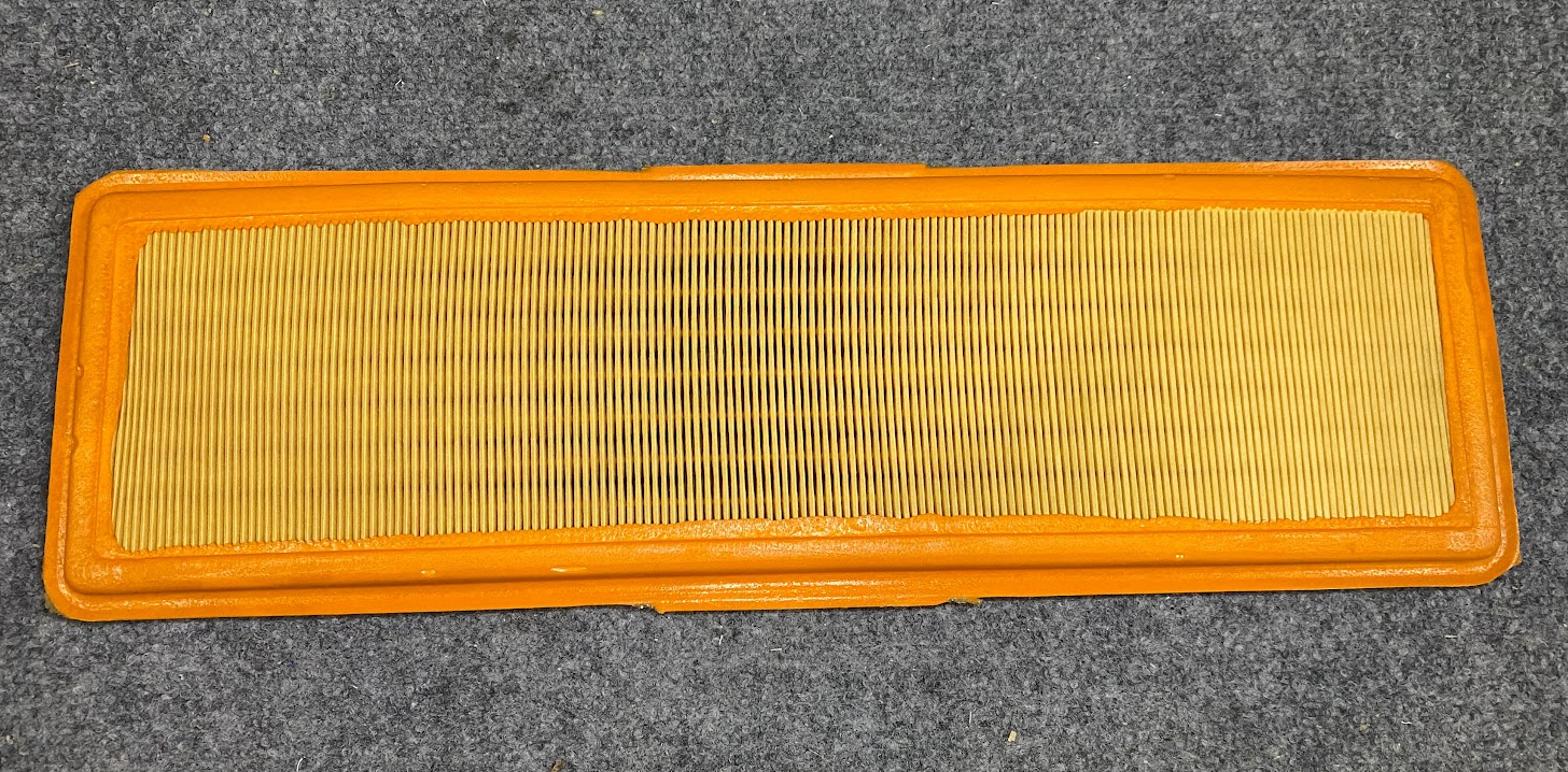 Mann Air Filter - C 5283 / 928-110-185-03 - For Porsche 928 1984-1995
