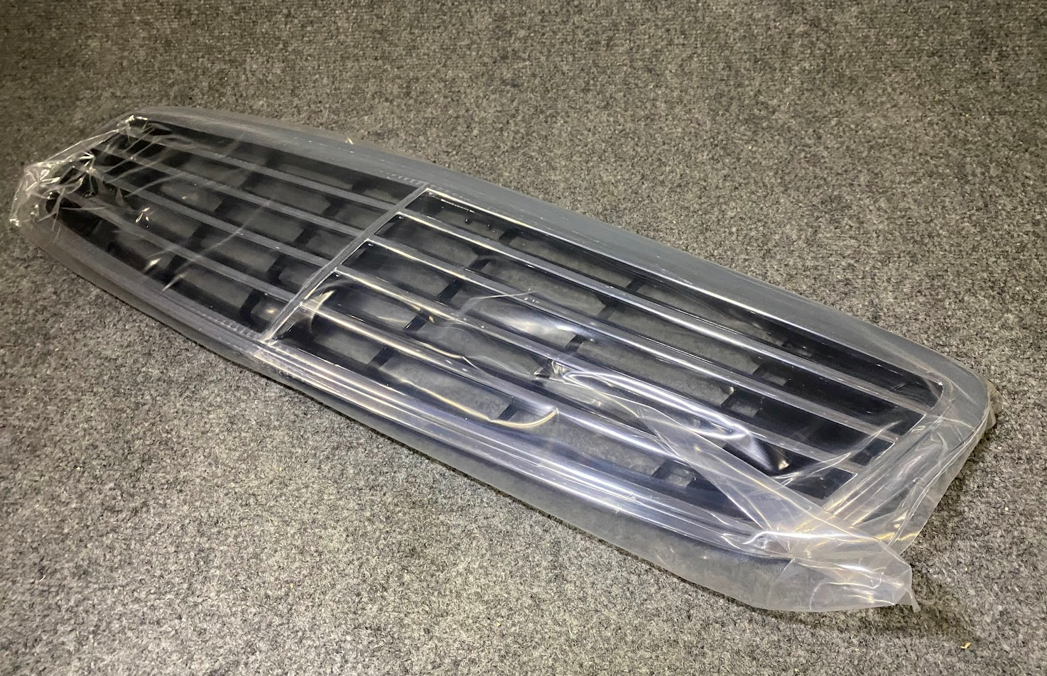 Mercedes-Benz Front Grille Assy - 220-880-03-83-9040 - MBZ S430, S500 & More