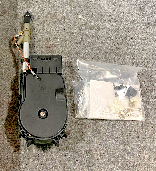 HIRSCHMANN Antenna Assembly - 124-820-17-75-80 - For Mercedes-Benz 300CE & More