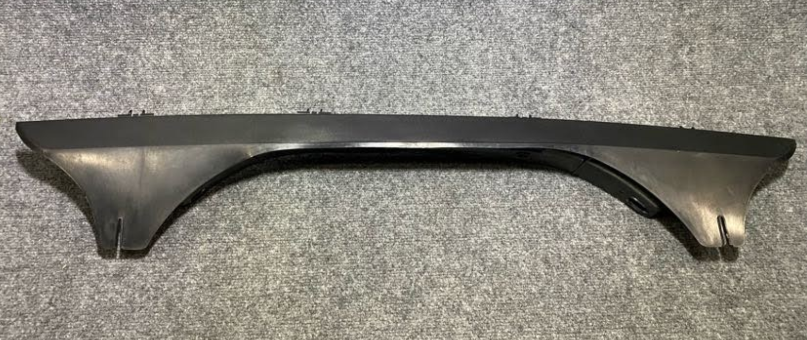 BMW Bumper Air Guide - 51-12-8-125-424 - Fits BMW 740i, 740iL & 750iL