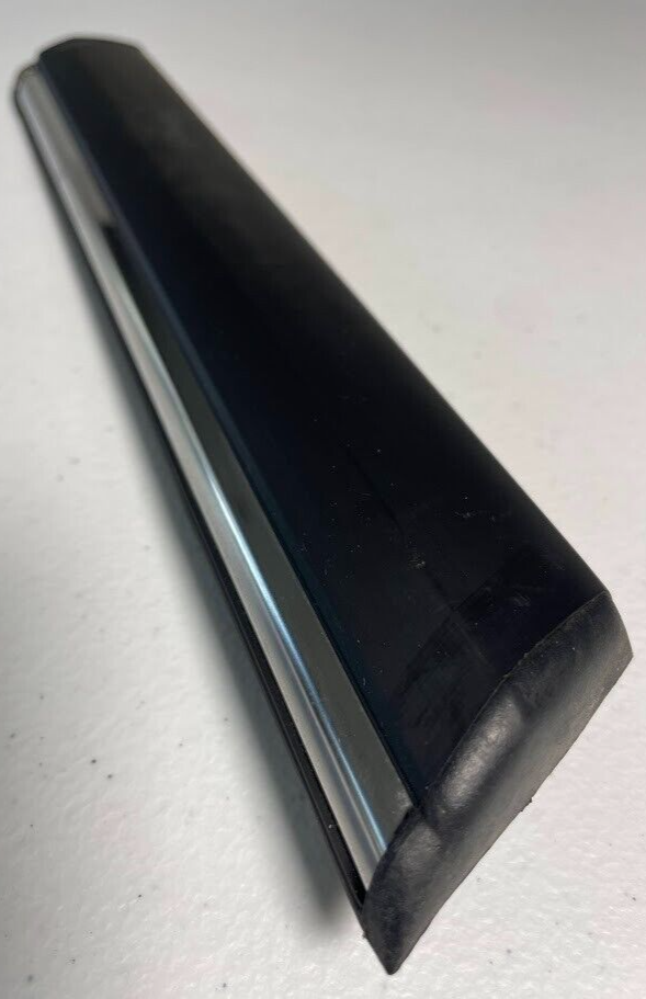 BMW Front LH Fender Molding - 51-13-1-848-301 - For BMW 733i & 735i (1978-1987)
