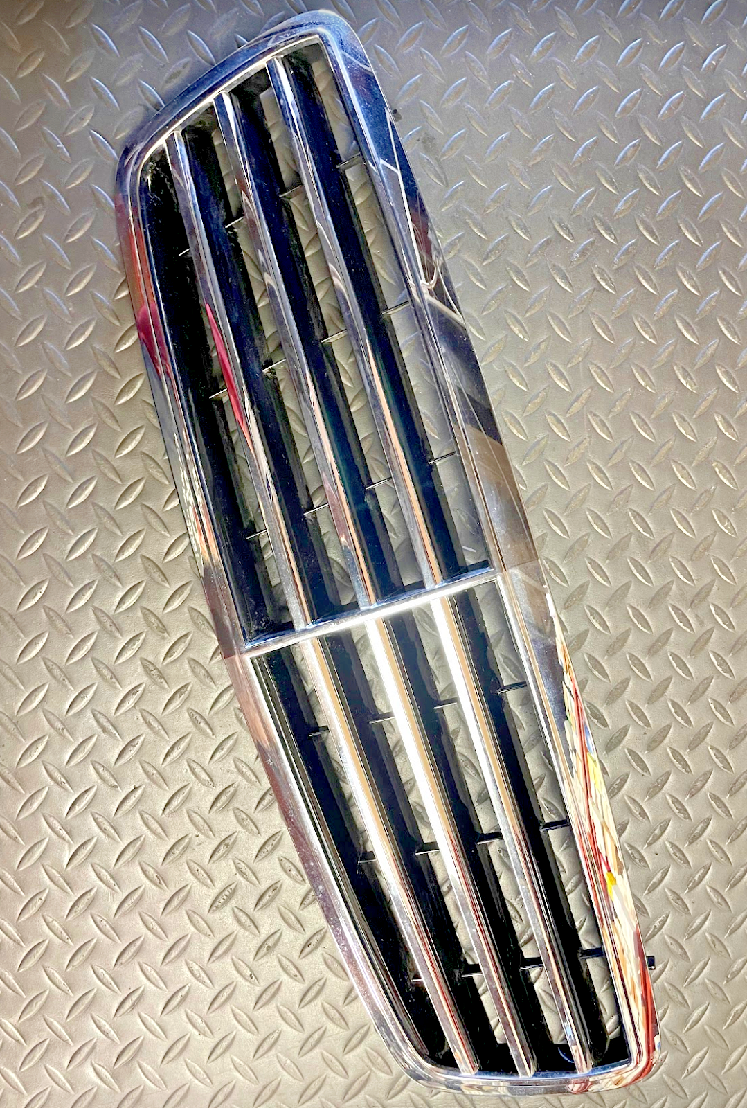 Mercedes-Benz Radiator Grille Shell - 203-880-02-23 - For MBZ C-Class 2001-2007