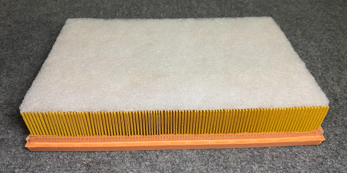 Mann Filter Air Filter - C 30 153/1 / 13-71-7-526-008 -For BMW 760i, 750i & More