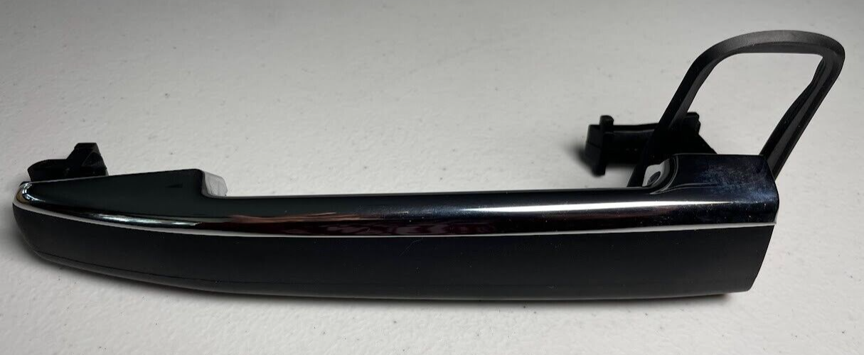 Mercedes-Benz Front LH Outside Door Handle - 202-760-09-70 - For MBZ C280 & More