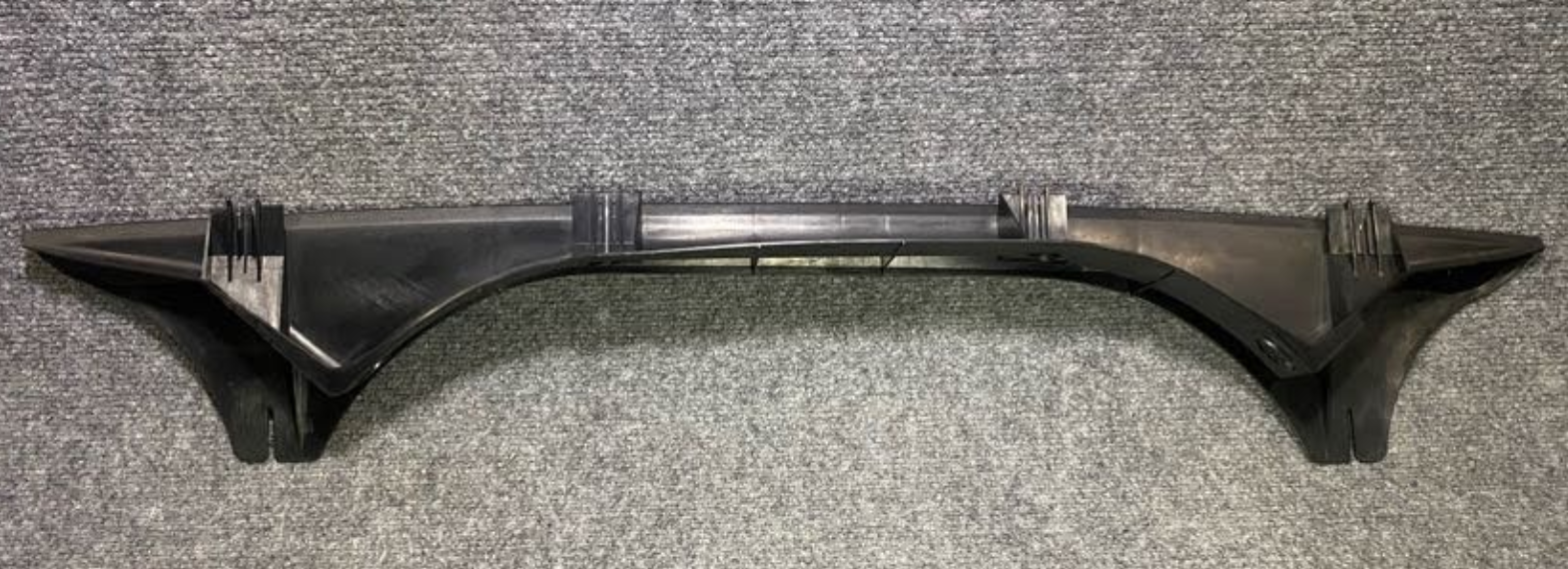 BMW Bumper Air Guide - 51-12-8-125-424 - Fits BMW 740i, 740iL & 750iL
