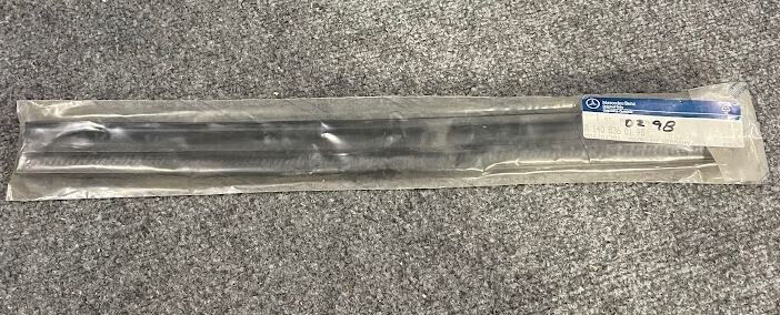 Mercedes-Benz Watter Baffle Sealing - A1408360198- For MBZ 600 SEL & Others