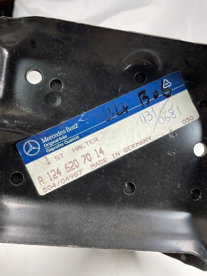 Mercedes-Benz Front Panel LH Bracket - 124-620-70-14 -For MBZ 300CE, 300E & More