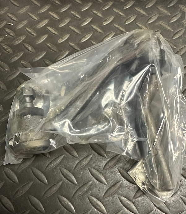 Classic Headquarters Idler Arm Assembly - SS-100 -For Chevrolet & Pontiac 1967