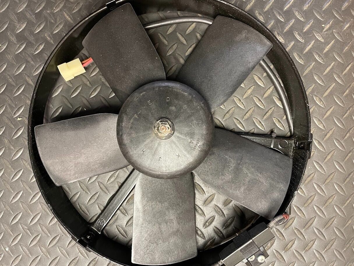 Bosch Eng. Cooling Fan Motor - 0 130 703 206 / 17401373176 - For BMW 318i & More