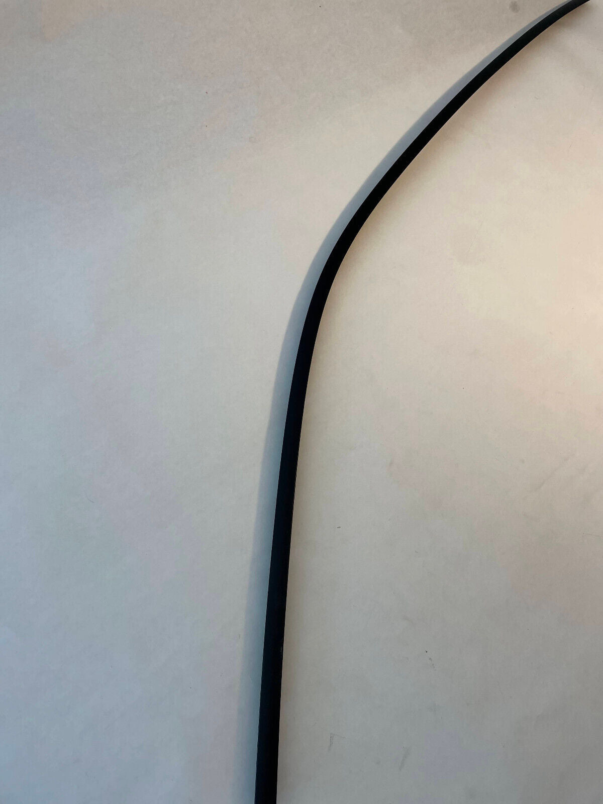 BMW Front RH Door Cover Molding - 51-32-8-185-270 - For BMW 540i / 528i & Others