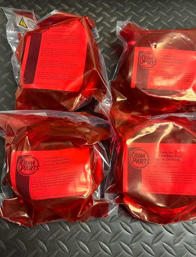 Trim Parts Tail Light Lens Set - A6708S - For Chevrolet Camaro 1970-1971