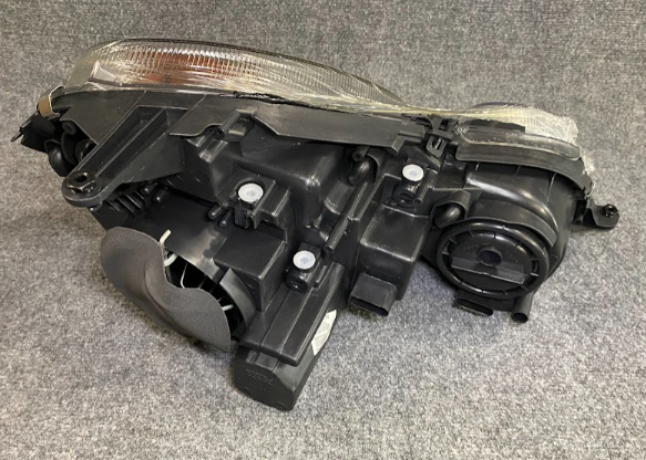 Eagle Eyes LH Headlight Assembly - BZ115-B101L / 2118205361 -For MBZ E320 & More