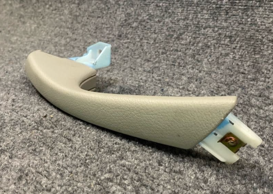 Mercedes-Benz Handle - A 210 810 14 54 8H22 - Fits MBZ E320, E55 AMG & More