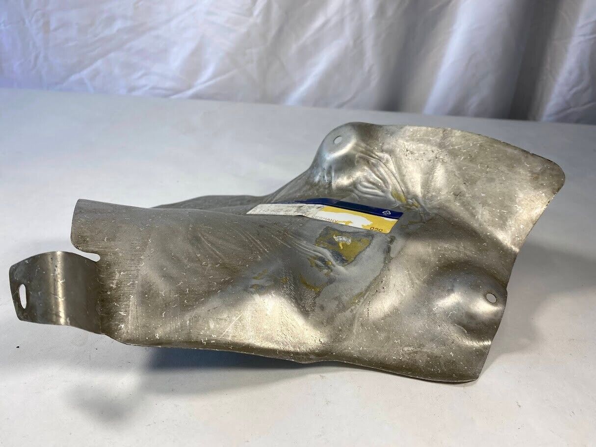 Mercedes-Benz Exhaust Front RH Heat Shield - 140-682-49-71 - For MBZ S420 & More