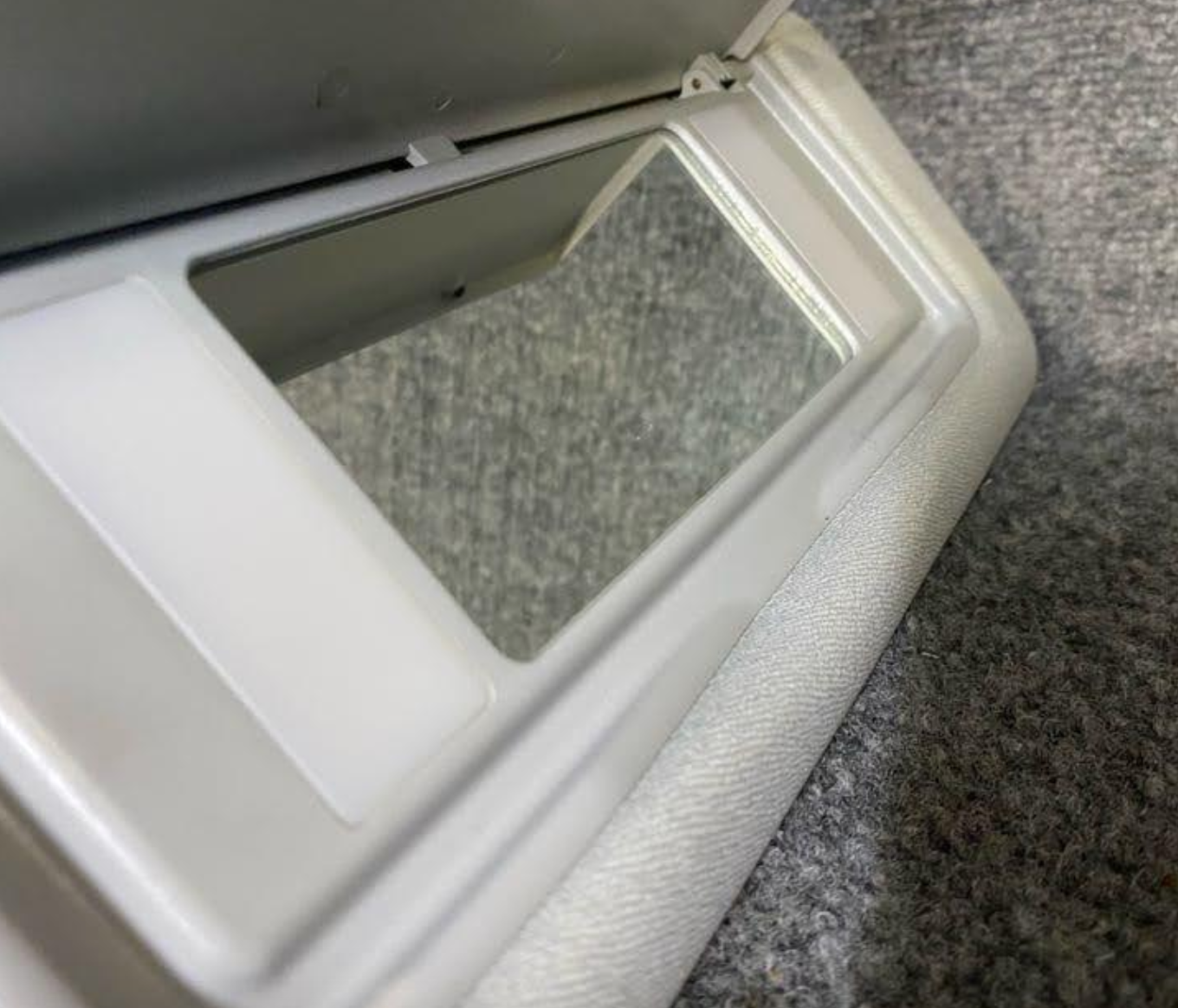 Mercedes-Benz Right Sun Visor - 210-810-14-10-7D04 - MBZ E300, E320, E430 & More