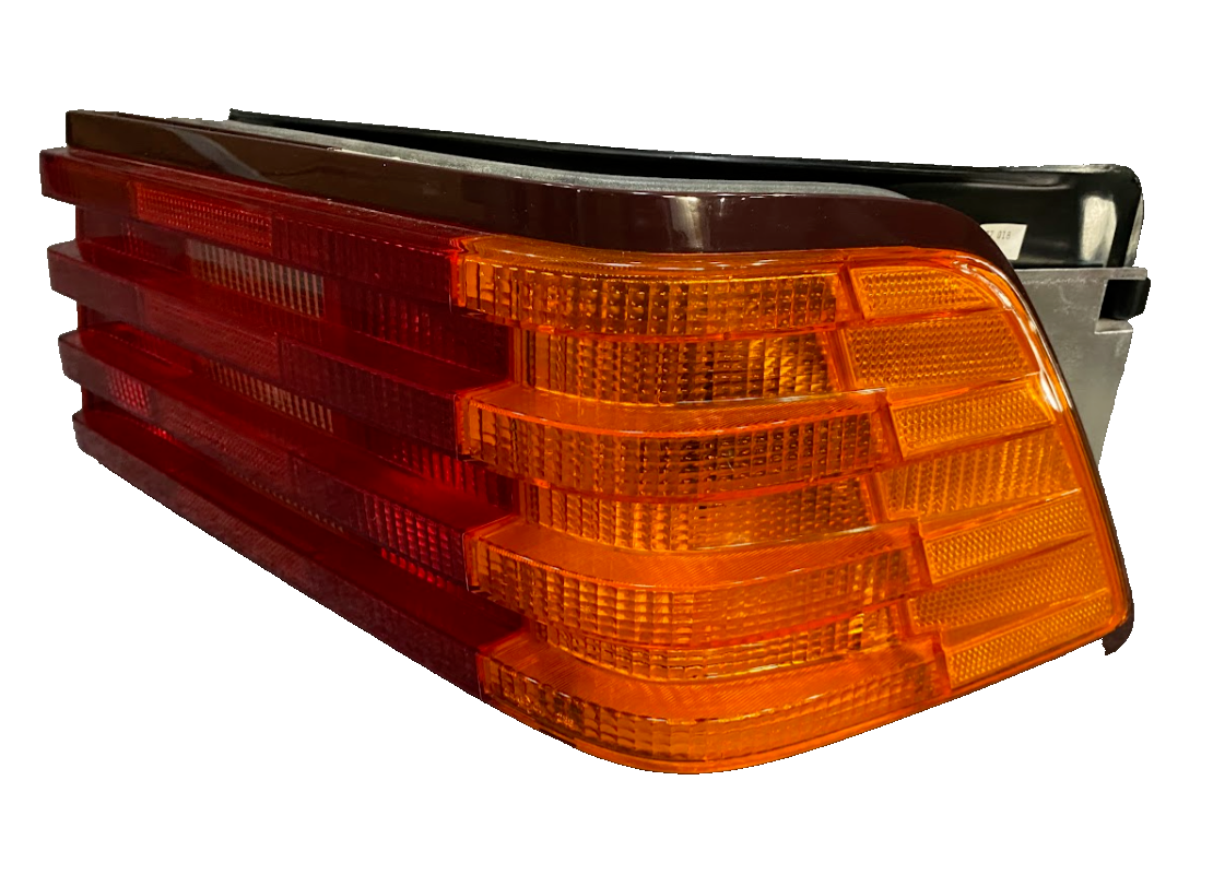 R&S Tail Light Right - 129-820-20-64 - For Mercedes-Benz R129 500SL 93-95 & More