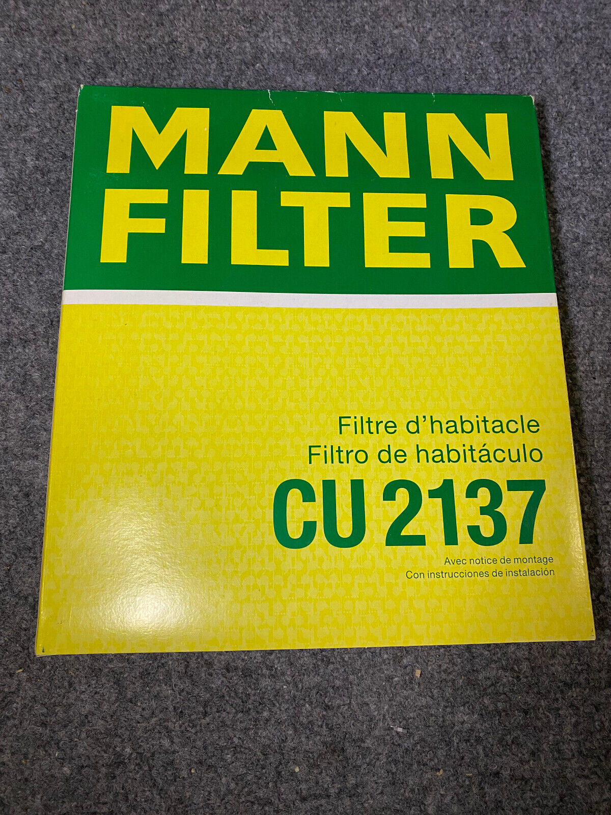 MANN FILTER Cabin Air Filter - CU2137 / 30612666 - Fits Volvo S40 & V40