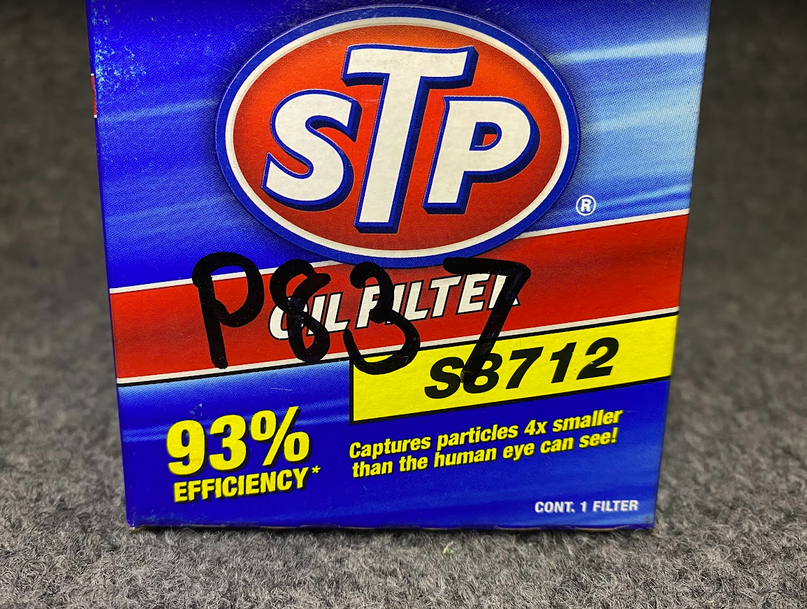 STP Engine Oil Filter - S8712 / 1275811-6 -Fits Volvo S80, C70, V70 & More